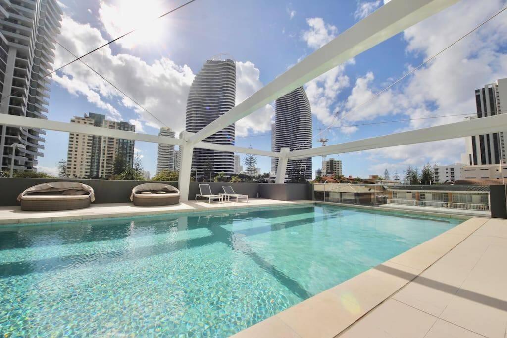 Broadbeach Apartment Level 10 With Beach Views Gold Coast Exterior photo